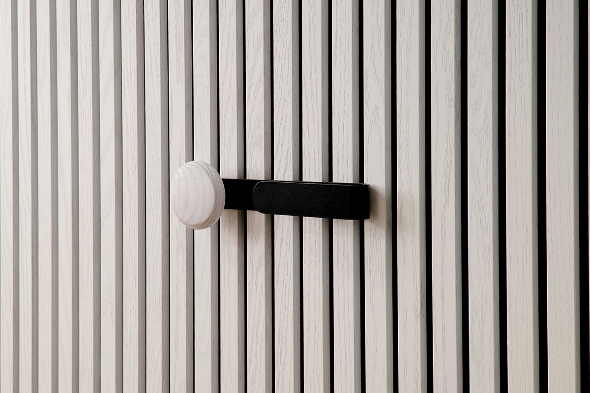 ter Hürne Living Wall Haken Eilin lang mit Holzknopf