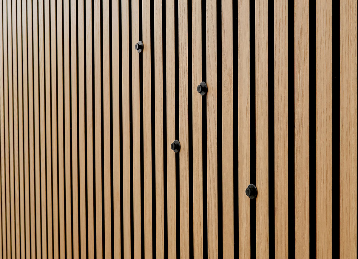 Kunststoffknopf Dolf montiert