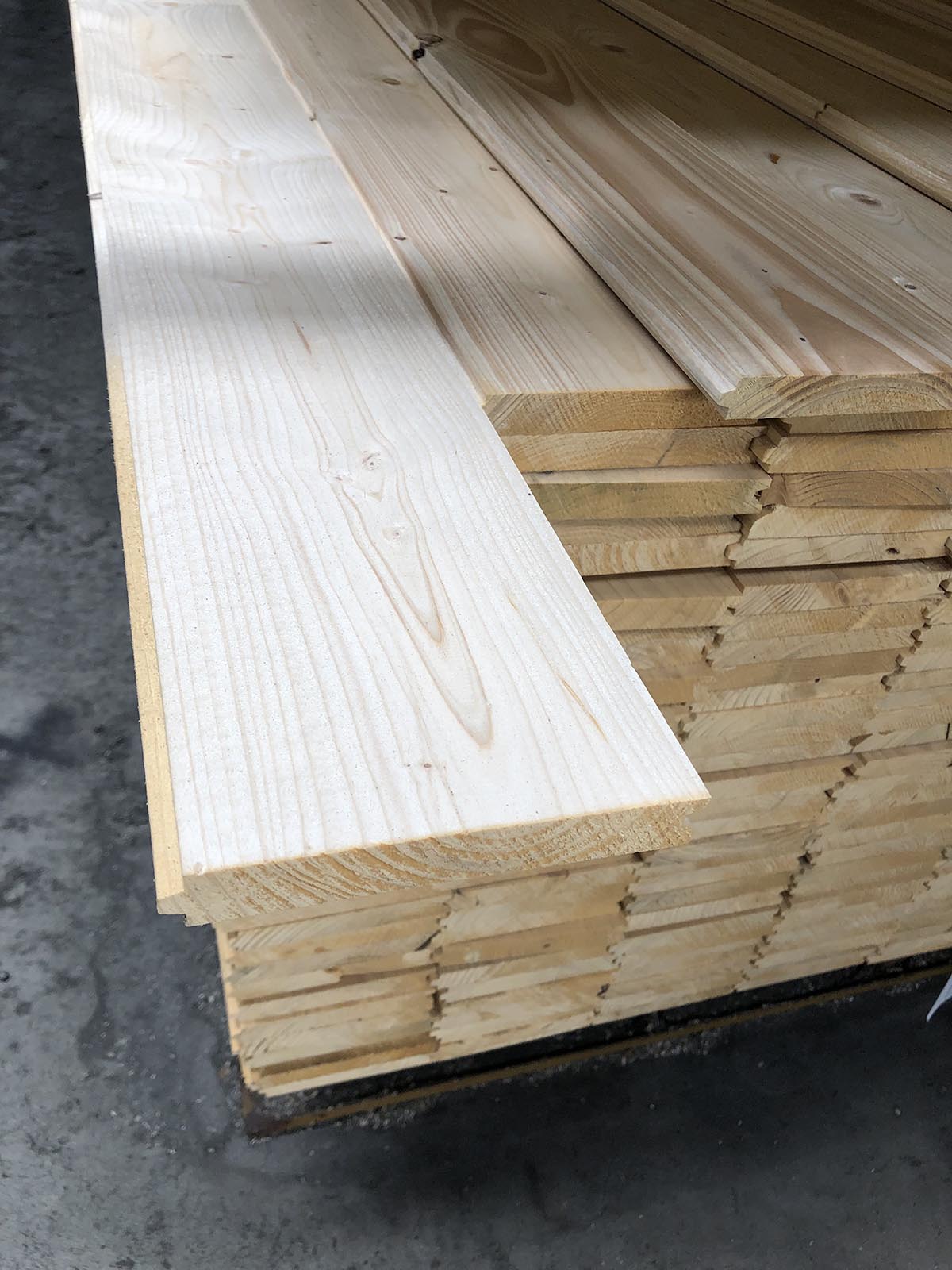 28 x146mm Rauspund Fichte/Tanne/Kiefer 