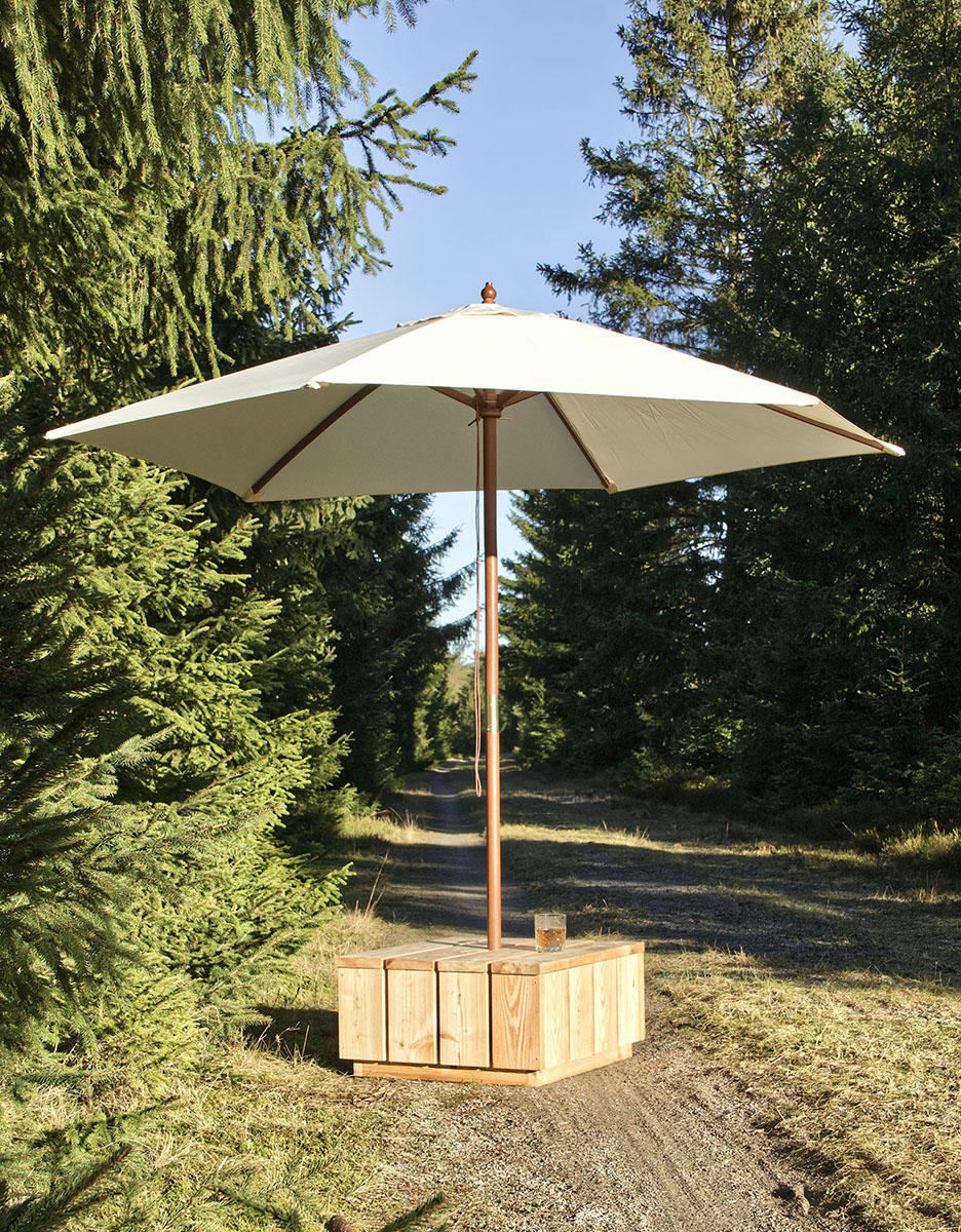 Sonnenschirmständer aus Holz zum selber bauen
