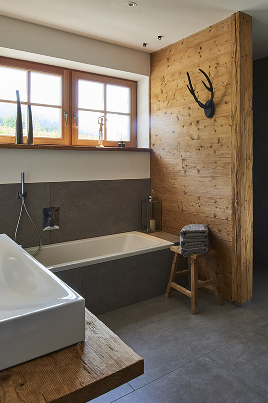 19x196mm Thermofichte gehackt / gebürstet Blockwandschalung 450cm