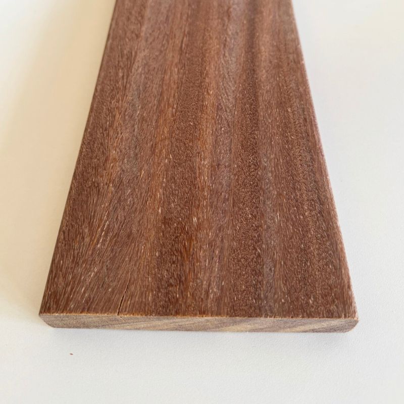 6000006 Terrassendiele Cumaru 21x145mm Detail