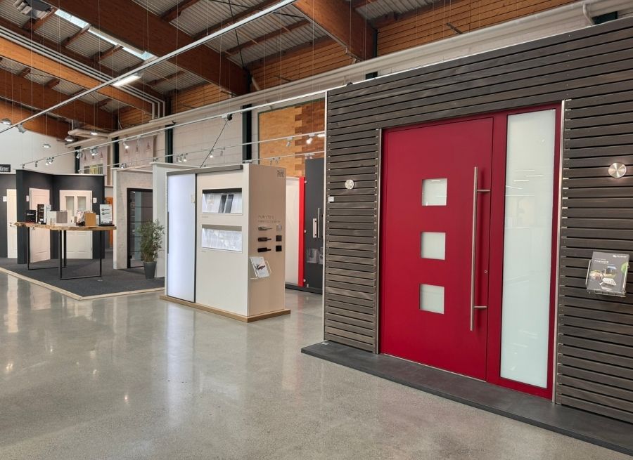 Holz Braun Tren Ausstellung Reutlingen