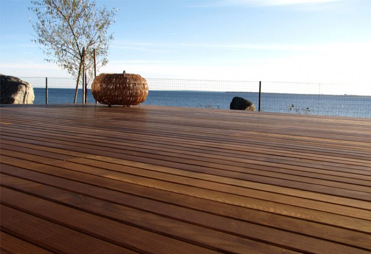 Terrassendielen Thermoesche