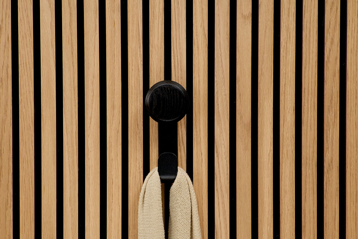 ter Hürne Living Wall Haken Haakon kurz mit Holzknopf