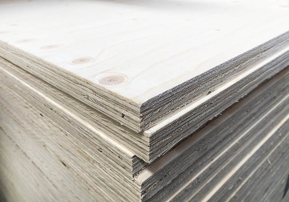 Finnische Fichte Sperrholzplatte 250 x 125 cm