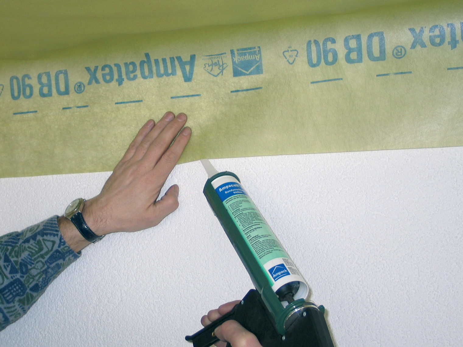 Ampacoll RA Flüssigklebstoff,  Kartusche 310 ml