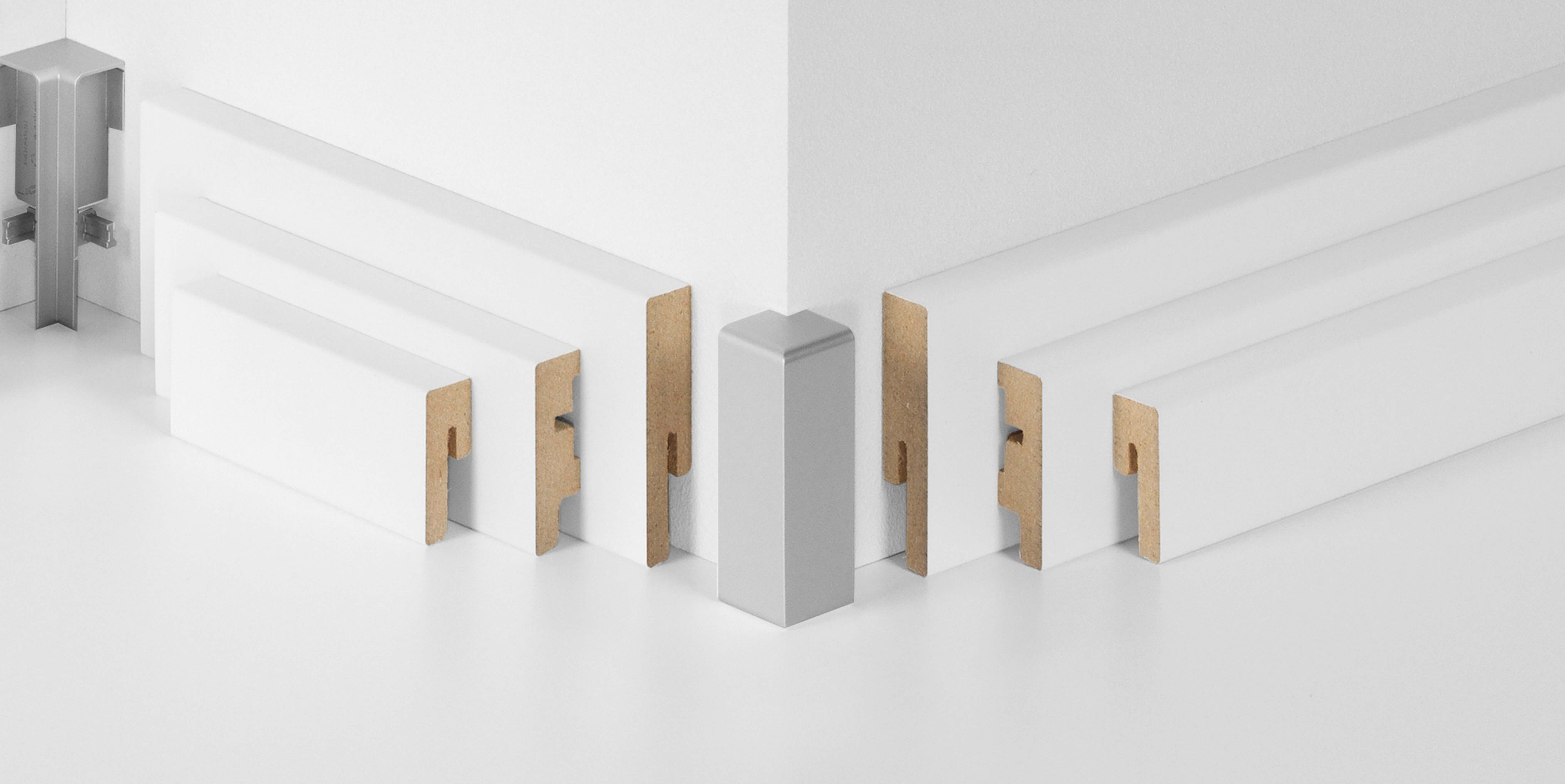 Außenecke variabel Typ2 Sockelleiste SL3/5/6/18 Alu Optik